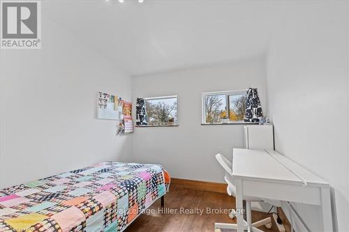 43 Louise Street, Stratford, ON - Indoor Photo Showing Bedroom