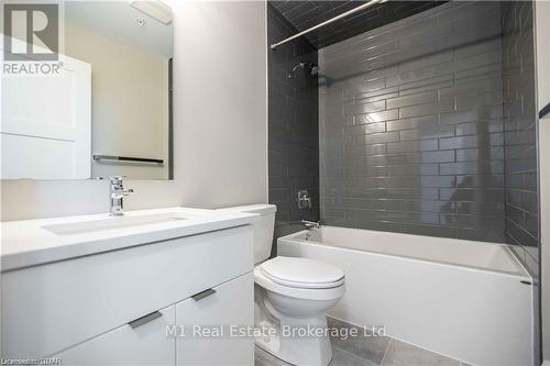 801 - 73 Arthur Street S, Guelph (Two Rivers), ON - Indoor Photo Showing Bathroom