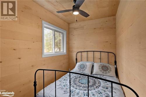 4027 Glen Cedar Drive, Ramara, ON - Indoor Photo Showing Bedroom