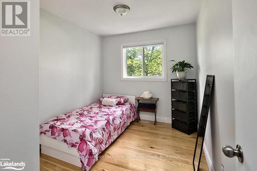 194 Centre Street, Meaford, ON - Indoor Photo Showing Bedroom