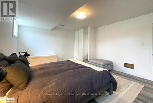 133 Young Drive, Grey Highlands, ON - Indoor Photo Showing Bedroom