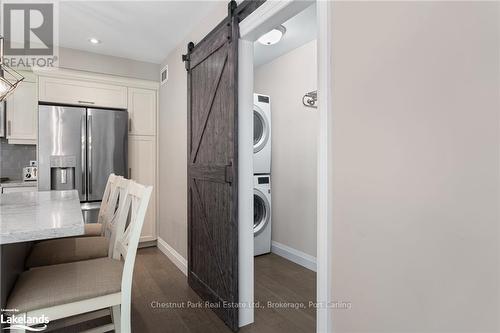 18 Macarthur Drive, Bracebridge (Monck (Bracebridge)), ON - Indoor Photo Showing Kitchen