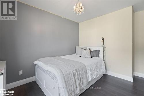 18 Macarthur Drive, Bracebridge (Monck (Bracebridge)), ON - Indoor Photo Showing Bedroom