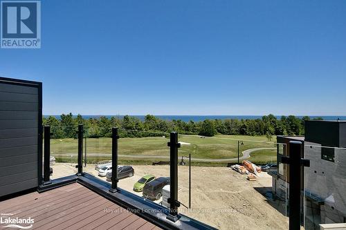 18 - 117 Sladden Court, Blue Mountains, ON - Outdoor With View