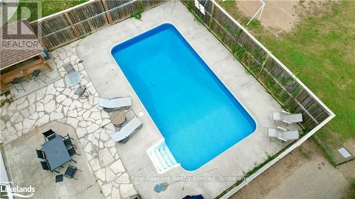 507 Joseph Street, Saugeen Shores, ON - Outdoor With In Ground Pool