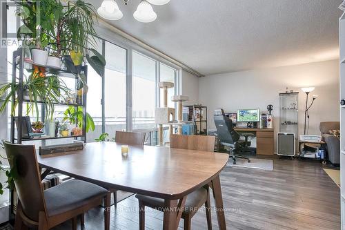 1410 - 101 Prudential Drive, Toronto, ON - Indoor Photo Showing Dining Room