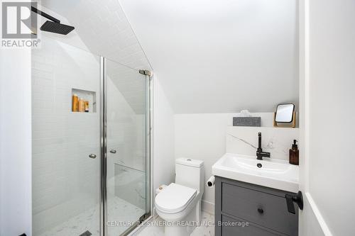 1343 Leaside Avenue N, Ottawa, ON - Indoor Photo Showing Bathroom