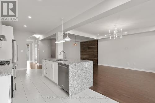 191 Equitation Circle, Ottawa, ON - Indoor Photo Showing Kitchen