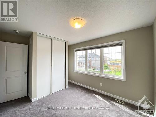 101 Westover Crescent, Ottawa, ON - Indoor Photo Showing Other Room