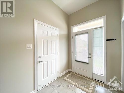 101 Westover Crescent, Ottawa, ON - Indoor Photo Showing Other Room