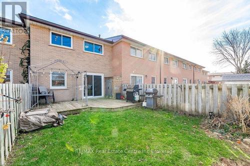 C28 - 427 Victoria Road N, Guelph (Brant), ON - Outdoor With Deck Patio Veranda With Exterior