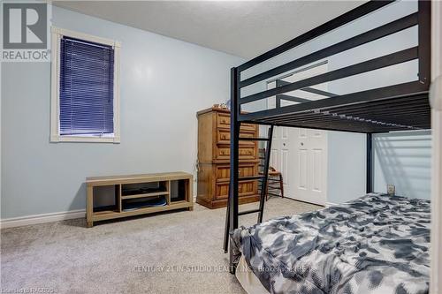 779923 Concession 2 Ncd, Georgian Bluffs, ON - Indoor Photo Showing Bedroom