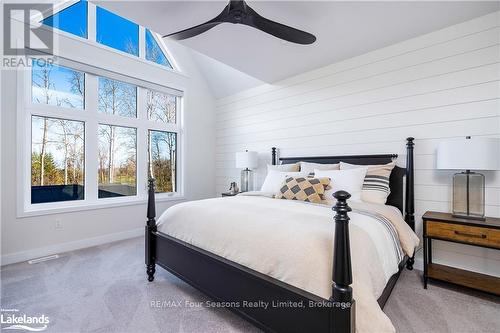 176 Springside Crescent Crescent, Blue Mountains (Blue Mountain Resort Area), ON - Indoor Photo Showing Bedroom