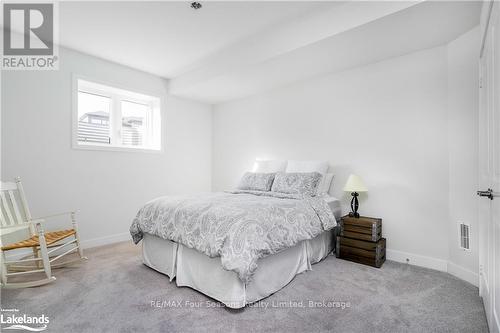 176 Springside Crescent Crescent, Blue Mountains (Blue Mountain Resort Area), ON - Indoor Photo Showing Bedroom