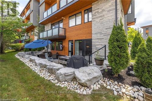 17 - 32 Arkell Road, Guelph (Village), ON - Outdoor With Exterior