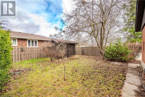 4 Lambert Crescent, Guelph (College), ON - Outdoor