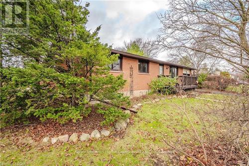 4 Lambert Crescent, Guelph (College), ON - Outdoor