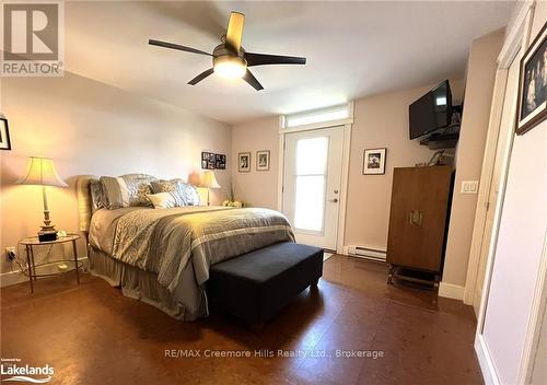 42 Francis Street, Clearview (Creemore), ON - Indoor Photo Showing Bedroom