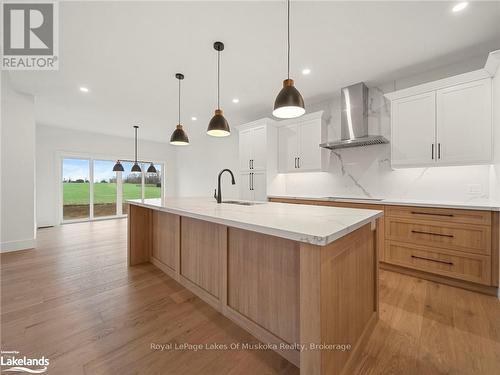 1778 Warminster Side Road, Oro-Medonte (Warminister), ON - Indoor Photo Showing Kitchen