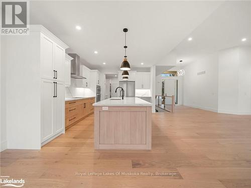 1778 Warminster Side Road, Oro-Medonte (Warminister), ON - Indoor Photo Showing Kitchen