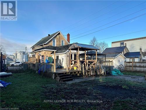 641 10Th Avenue, Hanover, ON - Outdoor With Deck Patio Veranda