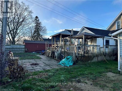 641 10Th Avenue, Hanover, ON - Outdoor With Deck Patio Veranda