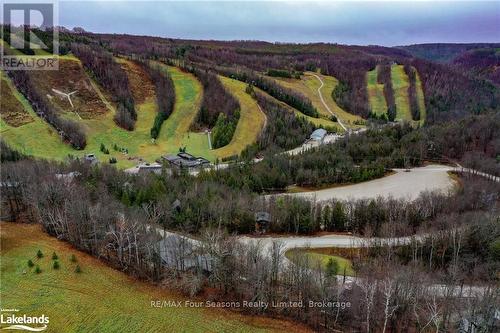 92 Main Road, Clearview (Devil'S Glen), ON - Outdoor With View