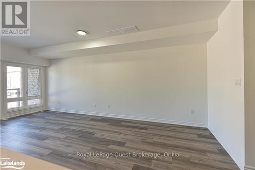 25 Wyn Wood Lane Lane, Orillia, ON - Indoor Photo Showing Other Room