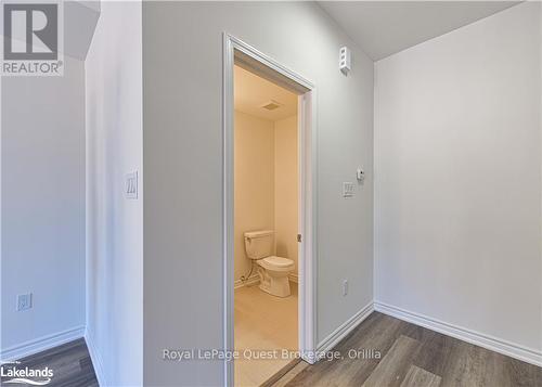 25 Wyn Wood Lane Lane, Orillia, ON - Indoor Photo Showing Other Room