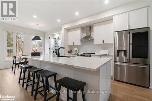 8 Bru-Lor Lane, Orillia, ON - Indoor Photo Showing Kitchen With Stainless Steel Kitchen With Upgraded Kitchen