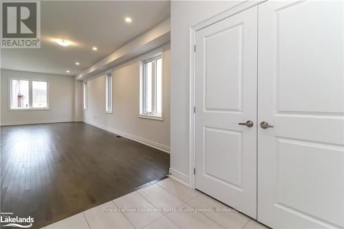 11 Amber Drive, Wasaga Beach, ON - Indoor Photo Showing Other Room