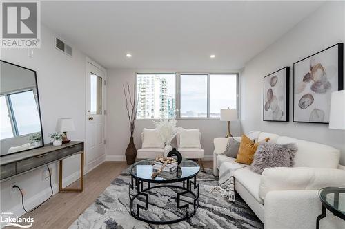 608 - 75 Ellen Street, Barrie (City Centre), ON - Indoor Photo Showing Living Room