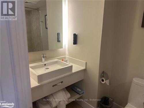 5116 - 9 Harbour Street E, Collingwood, ON - Indoor Photo Showing Bathroom