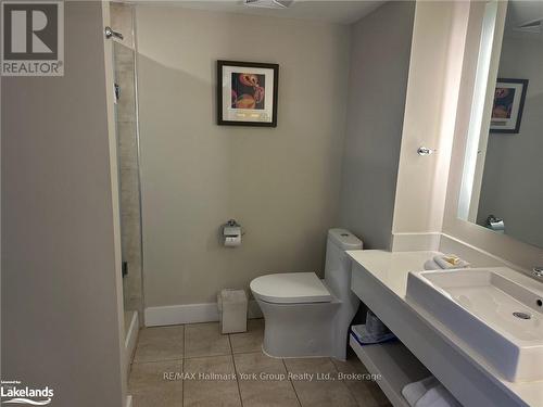 5116 - 9 Harbour Street E, Collingwood, ON - Indoor Photo Showing Bathroom