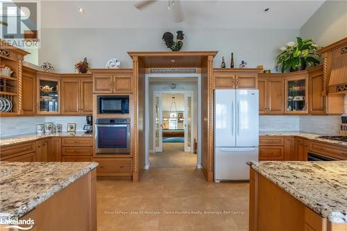 2612 Baguley Road, Severn (Port Severn), ON - Indoor Photo Showing Kitchen