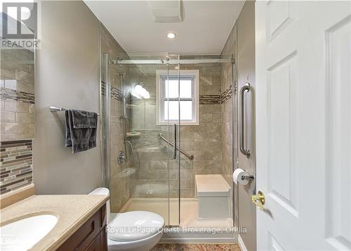 6 Esther Anne Drive, Orillia, ON - Indoor Photo Showing Bathroom