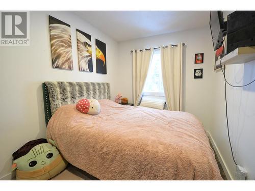 322-326 Ewert Street, Prince George, BC - Indoor Photo Showing Bedroom