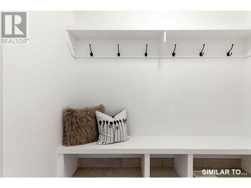 Mud Room Built ins w coat hooks and cubbies - 9201 Okanagan Centre Road W Unit# 5, Lake Country, BC - Indoor