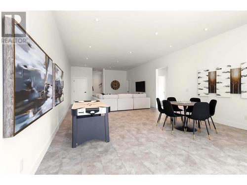 Large Open Concept Lower Floor - 9201 Okanagan Centre Road W Unit# 5, Lake Country, BC - Indoor