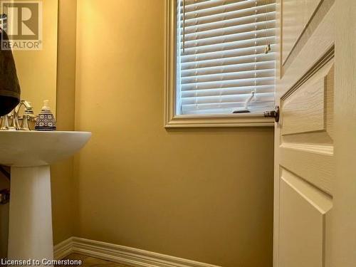 View of bathroom - 683 Robert Ferrie Drive, Kitchener, ON - Indoor