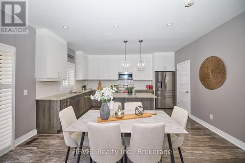 43 Homestead Way, Thorold (560 - Rolling Meadows), ON - Indoor Photo Showing Dining Room