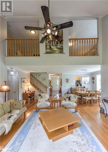 101 - 10 Museum Drive, Orillia, ON - Indoor Photo Showing Living Room