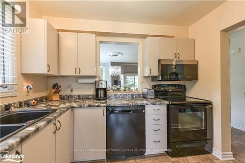 101 - 10 Museum Drive, Orillia, ON - Indoor Photo Showing Kitchen With Double Sink