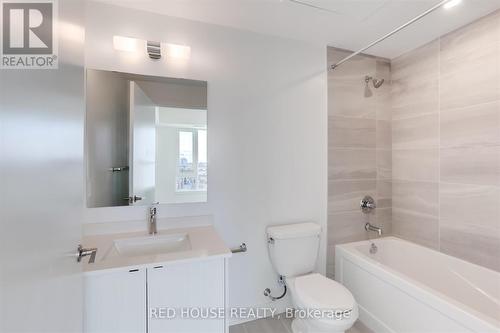 613 - 1440 Clarriage Court, Milton, ON - Indoor Photo Showing Bathroom