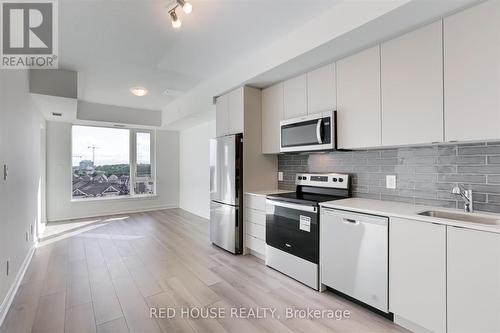 613 - 1440 Clarriage Court, Milton, ON - Indoor Photo Showing Kitchen With Stainless Steel Kitchen