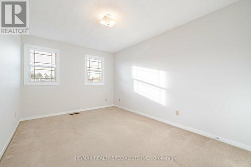 1332 Quinpool Court, Mississauga, ON - Indoor Photo Showing Other Room