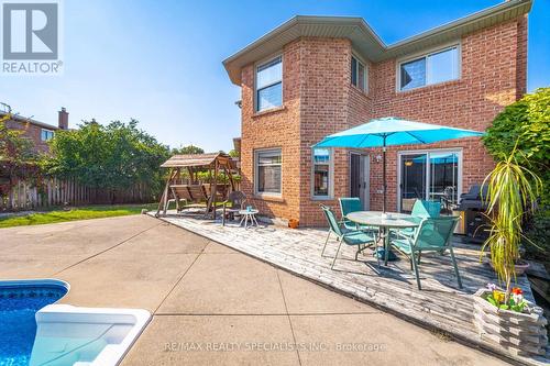 1332 Quinpool Court, Mississauga, ON - Outdoor With Exterior