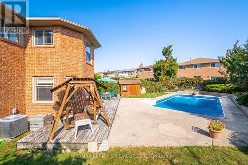 1332 Quinpool Court, Mississauga, ON - Outdoor With In Ground Pool