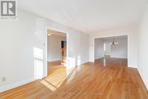 1332 Quinpool Court, Mississauga, ON - Indoor Photo Showing Other Room