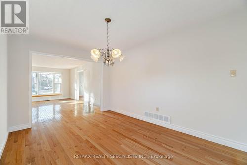 1332 Quinpool Court, Mississauga, ON - Indoor Photo Showing Other Room